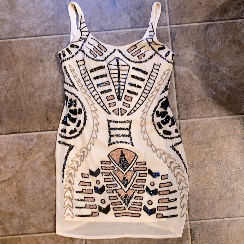 Gorgeous Gatsby 1920s Inspired NYE Dress
